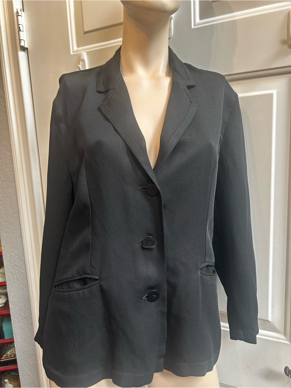 Donna Karan Signature Black Women's Blazer Jacket - Tailored Three-Button Sz 14